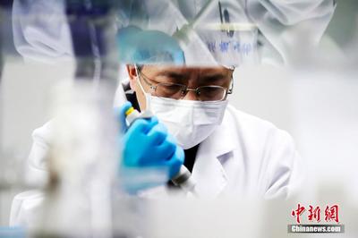 科研人员加速推动新型冠状病毒mRNA疫苗研发